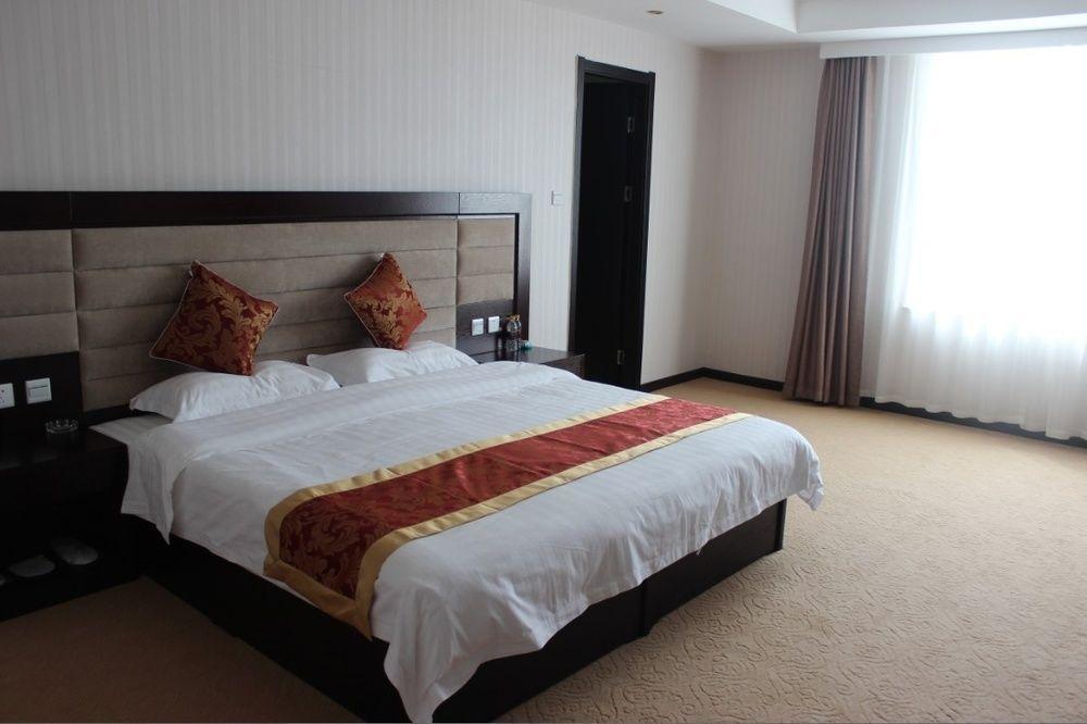 Splendid Oriental Business Hotel Tiencsin Kültér fotó