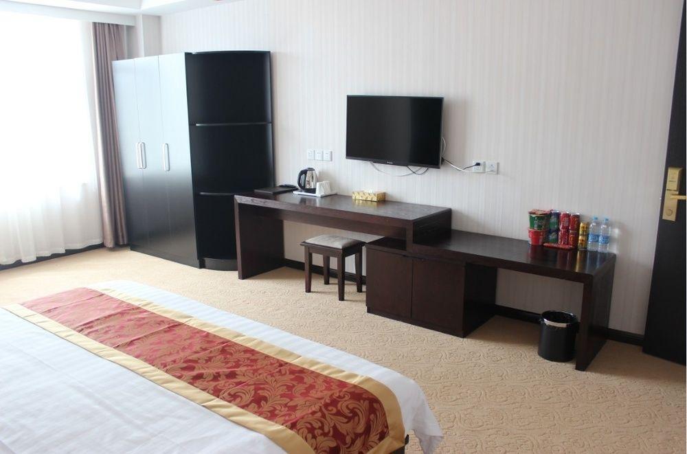Splendid Oriental Business Hotel Tiencsin Kültér fotó