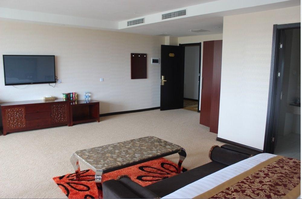 Splendid Oriental Business Hotel Tiencsin Kültér fotó