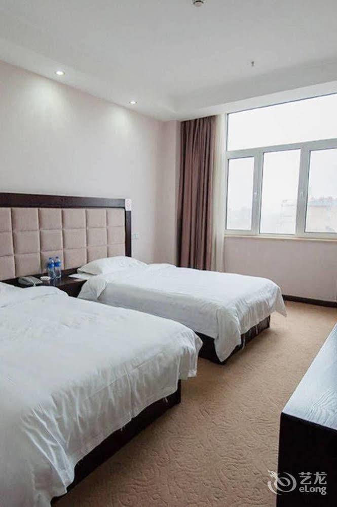 Splendid Oriental Business Hotel Tiencsin Kültér fotó