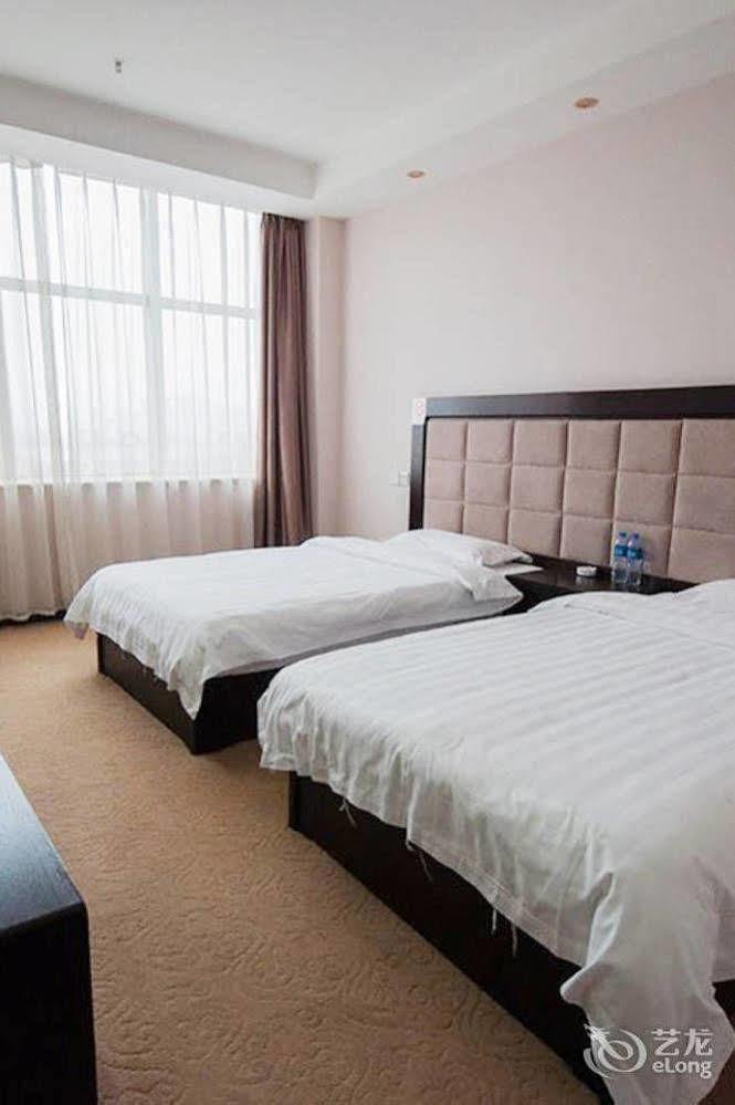 Splendid Oriental Business Hotel Tiencsin Kültér fotó