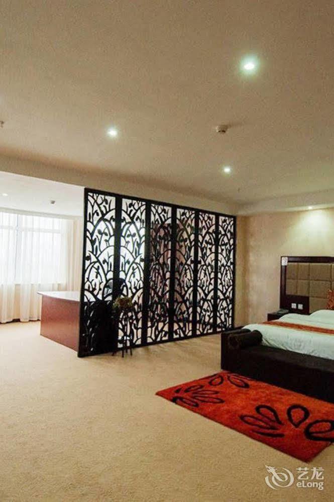 Splendid Oriental Business Hotel Tiencsin Kültér fotó
