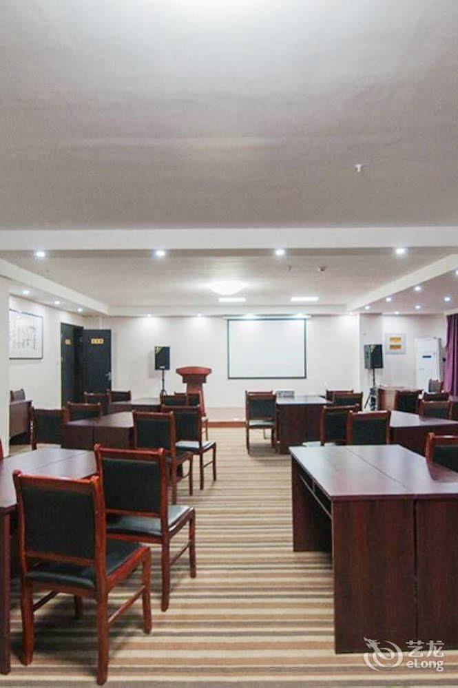 Splendid Oriental Business Hotel Tiencsin Kültér fotó